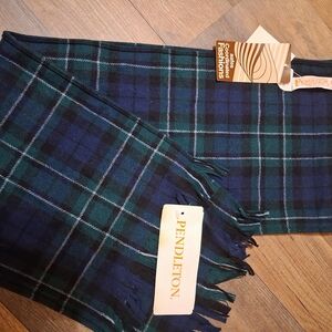 NWT Vintage Pendleton Wool Scarf - Black Watch Tartan - Made in USA - Deadstock